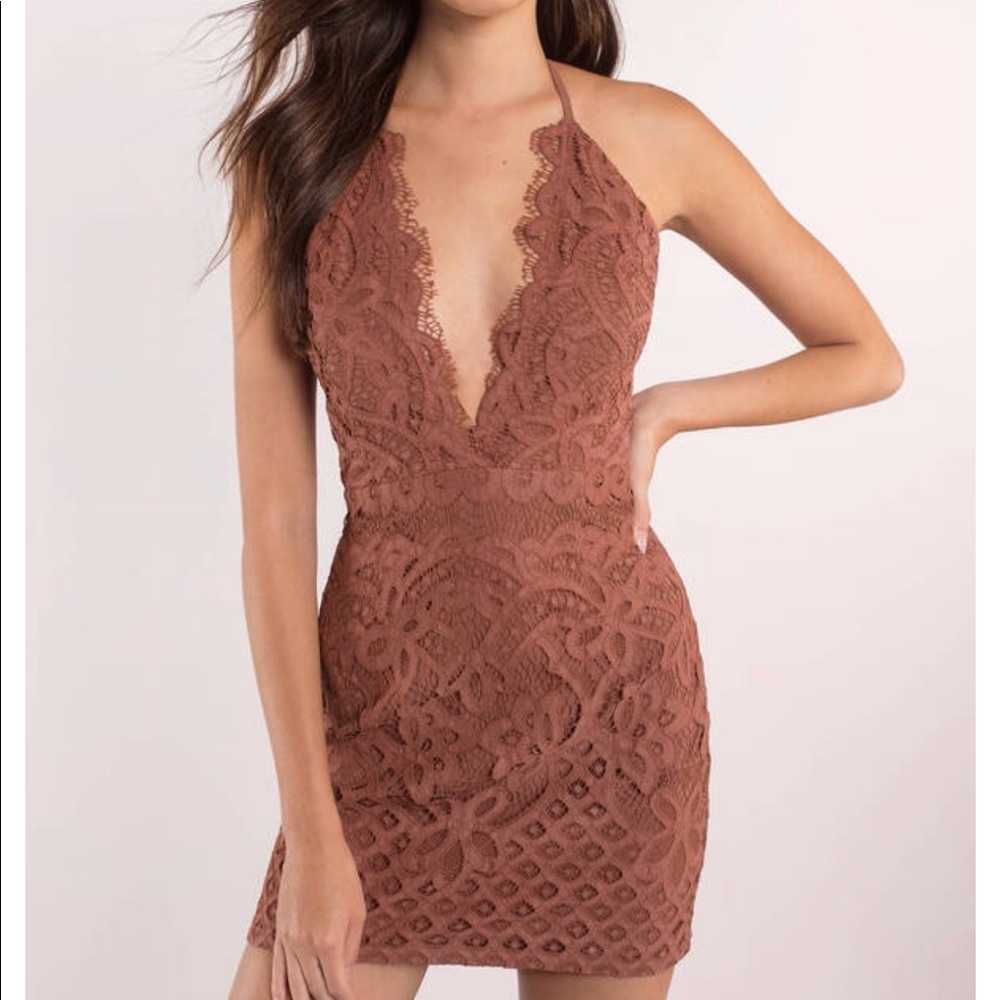 Tobi Dreamer Lace Bodycon Dress
